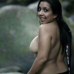 লিমা বলল আমার গুদে তোমার মাল ফালাও - প্রেমিক-প্রেমিকাকে চুদার গল্প