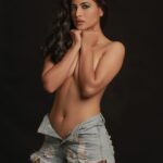 বান্ধবীর সেক্সি পাছা চোদা Bangla Choti Golpo